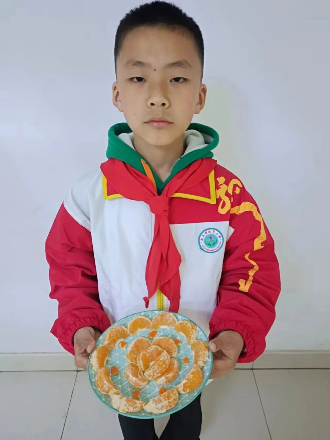 红军小学开展情暖五月 感恩有你母亲节主题实践活动