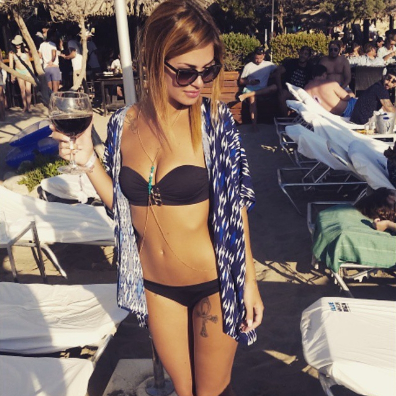 结束长跑?太阳报:阿什利-科尔本月底和相恋10年的女友结婚