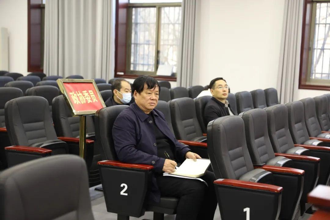 马鞍山市人大常委会原主任从辉受贿罪一案开庭审理