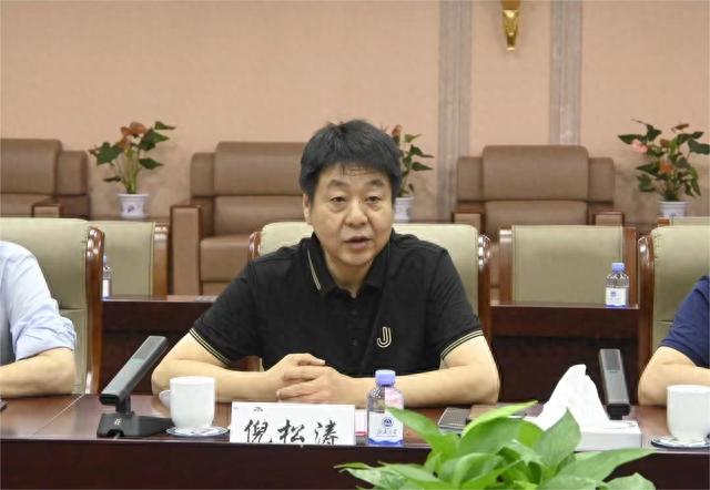 安踏集团首席运营官陈科一行来江南大学推进校企合作