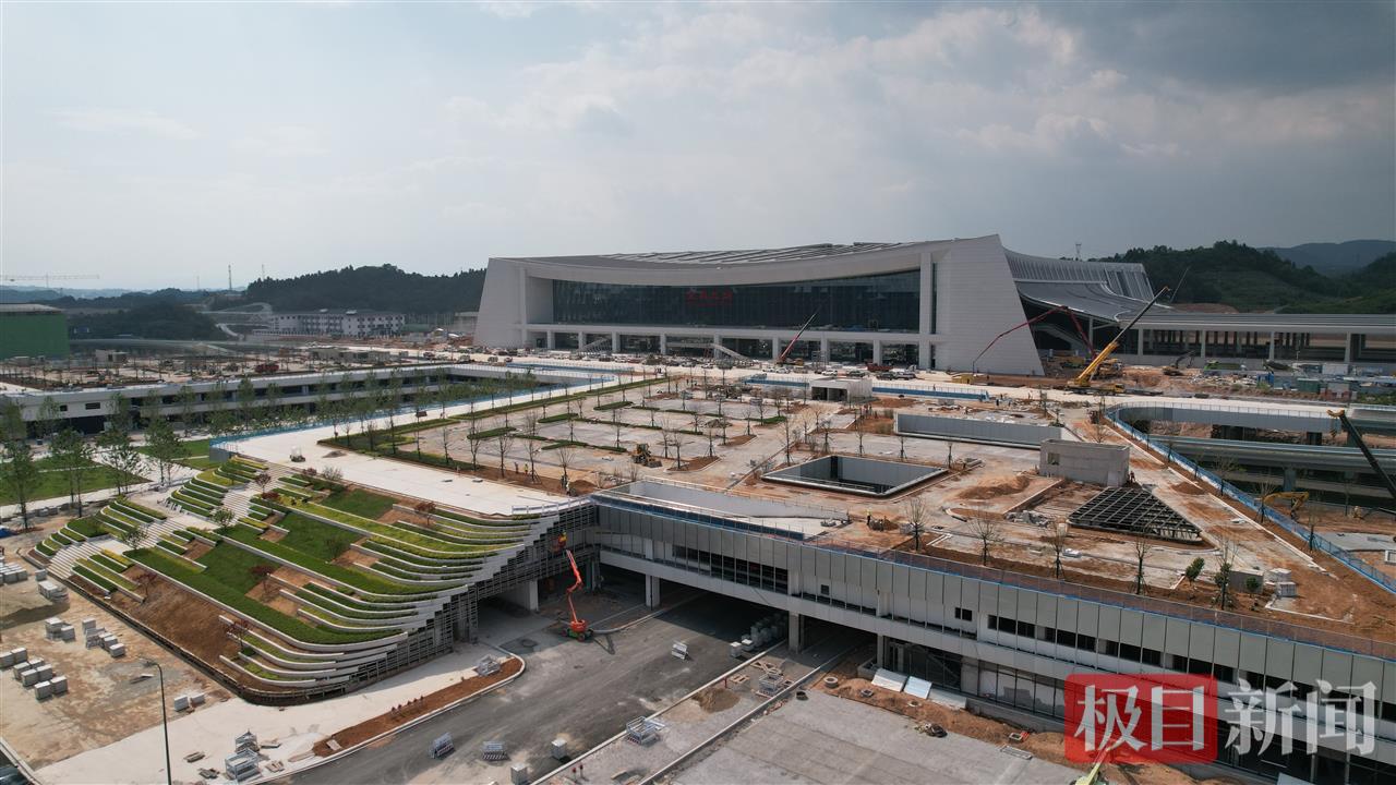 南广场停车场施工区域.jpg