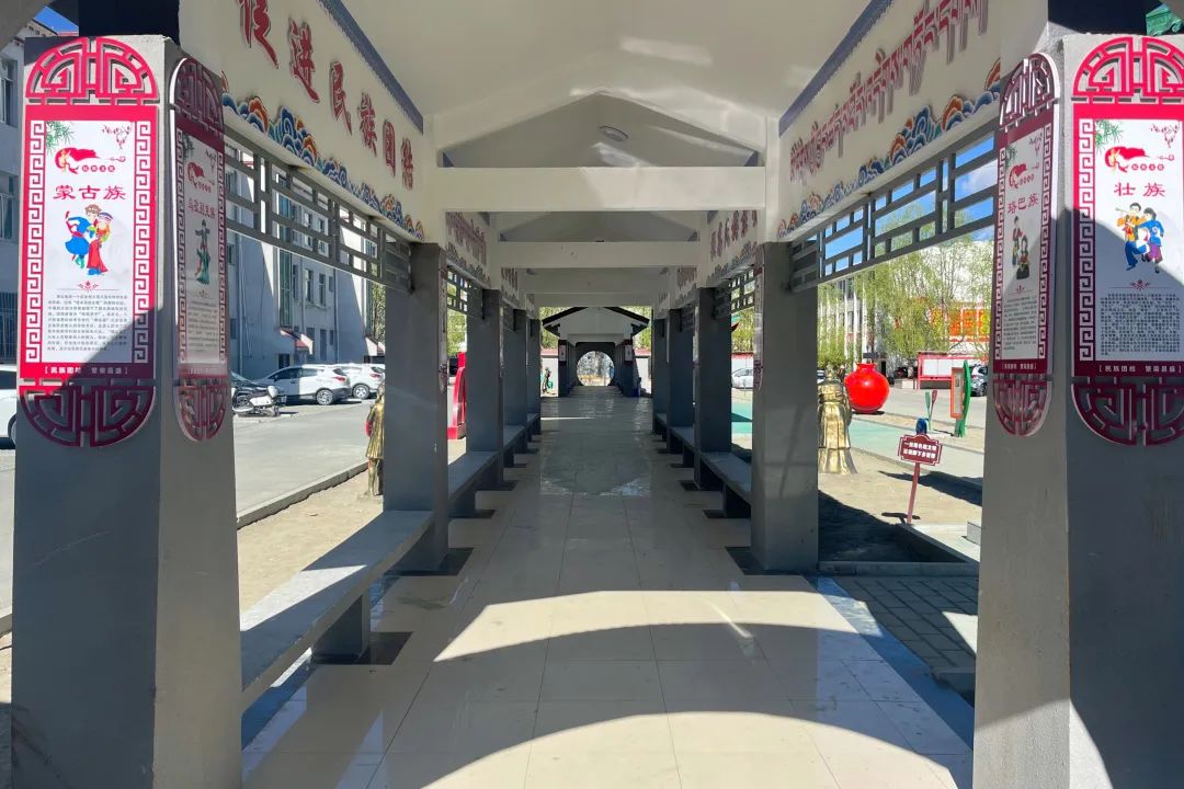 教育援藏丨江孜闵行中学新建"德育园地"