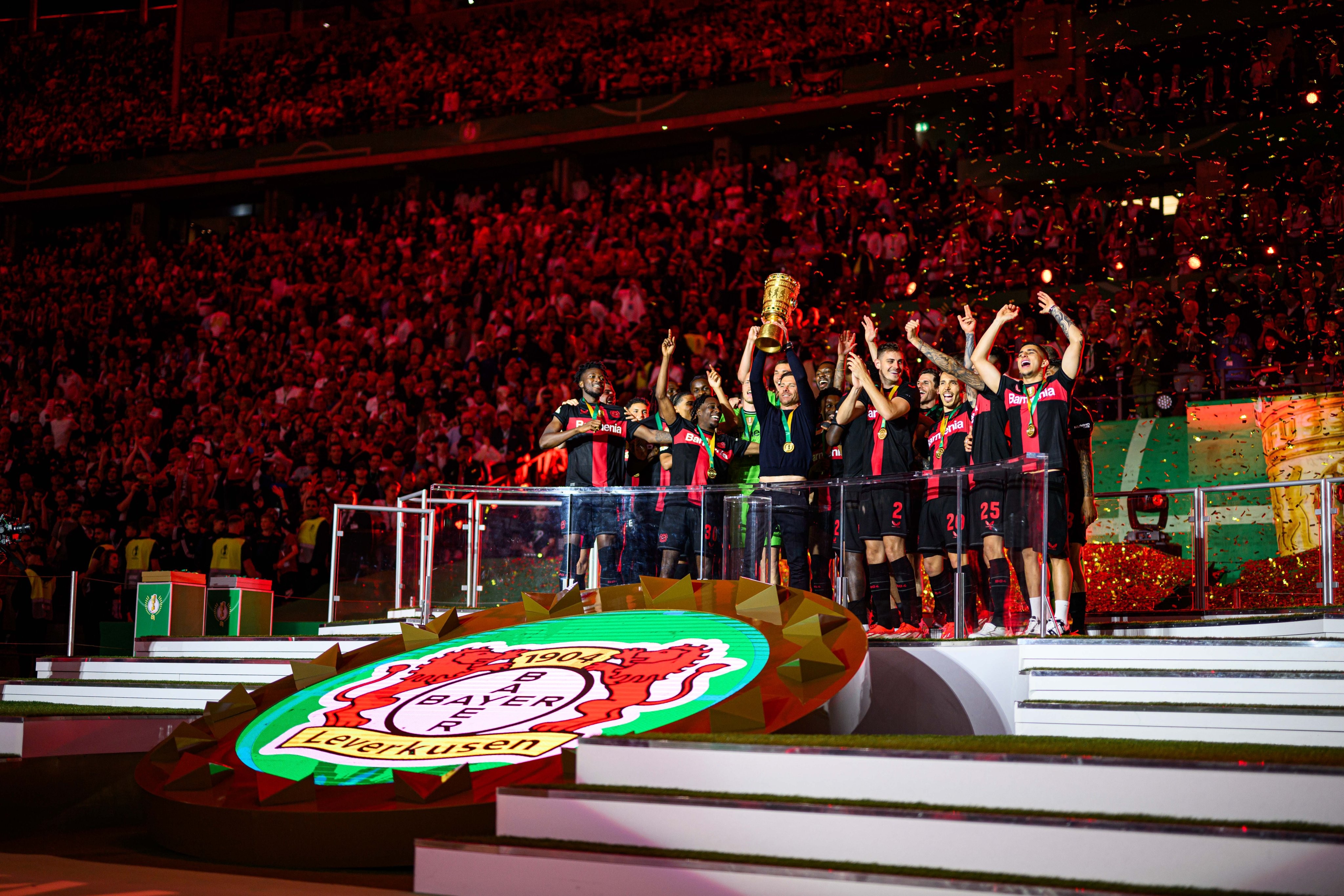 德国杯夺冠次数排行:拜仁20次居首,药厂2次并列第6