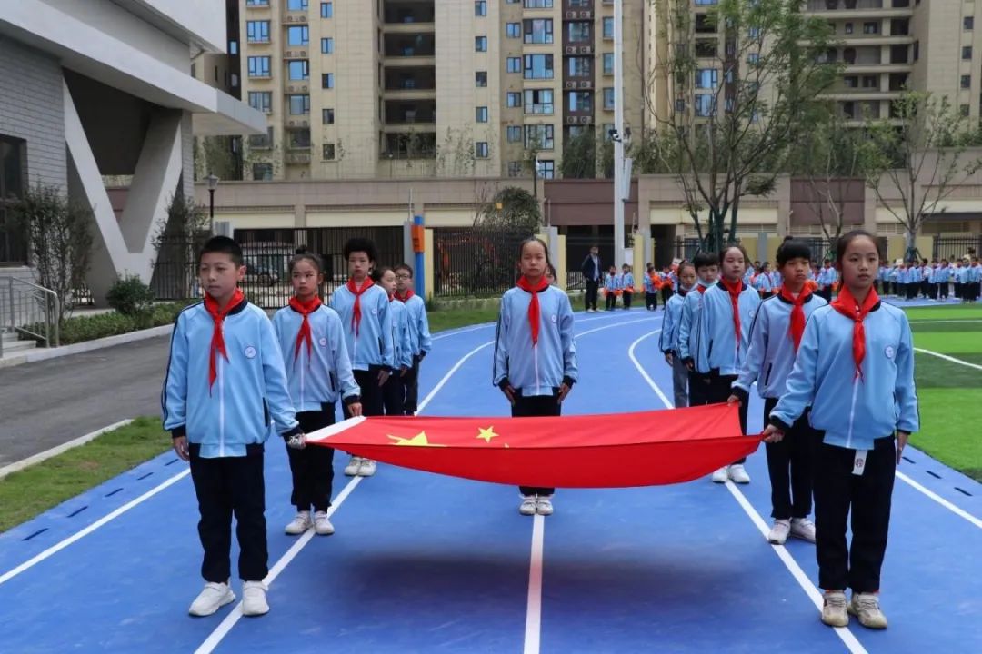 助力"双减",崇尚运动;激趣学子,强健体魄——长塘里崇德小学第一届