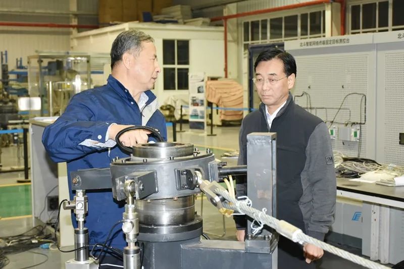 市人大常委会副主任杨学功走访调研包联服务企业