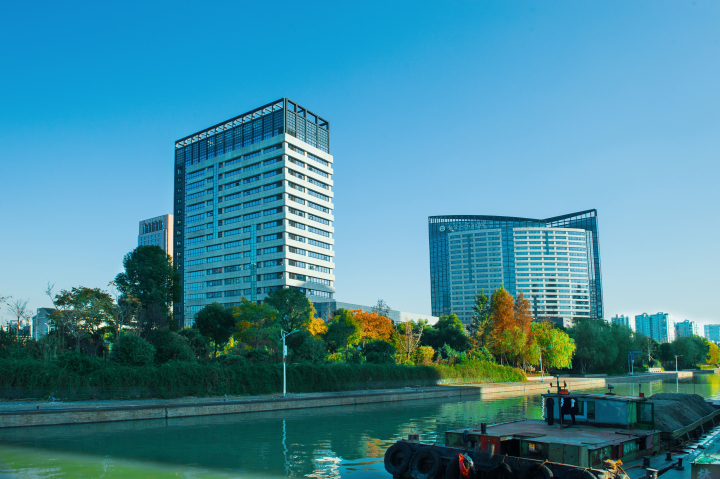 拥江发展,文化领航,浙二滨江院区蝶变十年