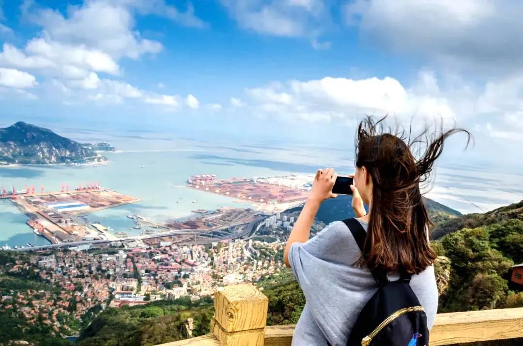 登山观海,就到连云港海上云台山景区