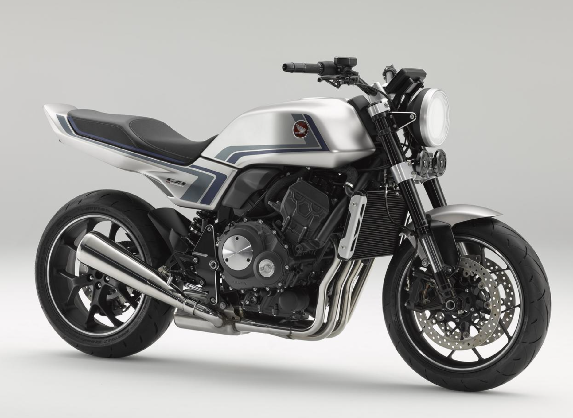 本田或将推出公升级大黄蜂cb1000,四缸动力单摇臂设计,明年亮相