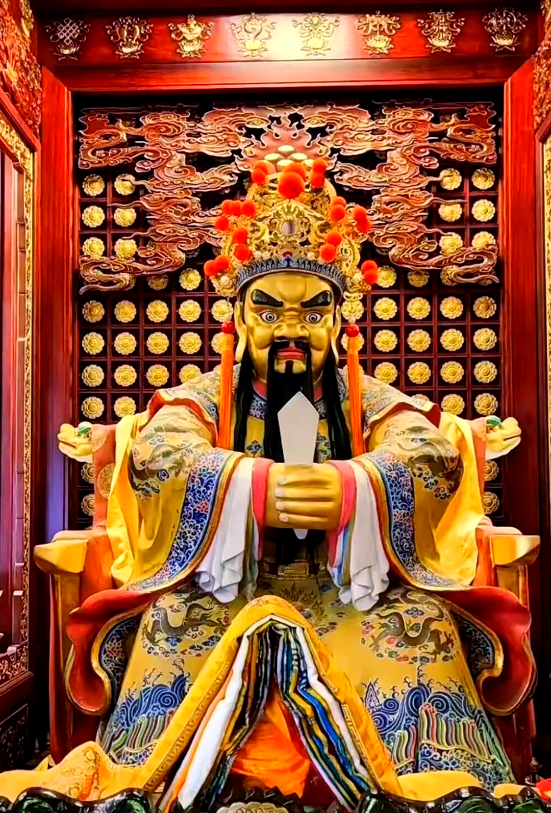 农历五月十三日,庆祝龙五爷的生日,纪念广济龙王菩萨的信仰
