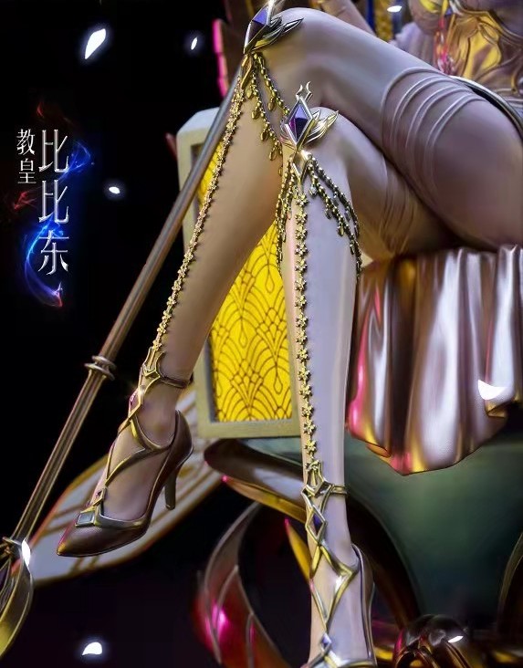 《斗罗》比比东雕像首次公开,身材完美,脚踩天使,女王气质爆棚