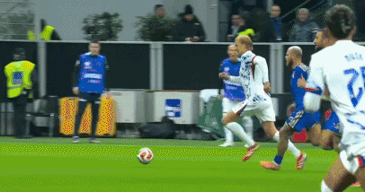 挪威4-1逆转意大利!8轮全胜第4次进世界杯_挪威客场4-1逆转意大利 意大利自1955年来首次主场单场丢4球 哈兰德梅开二度挪威全胜晋级世界杯正赛