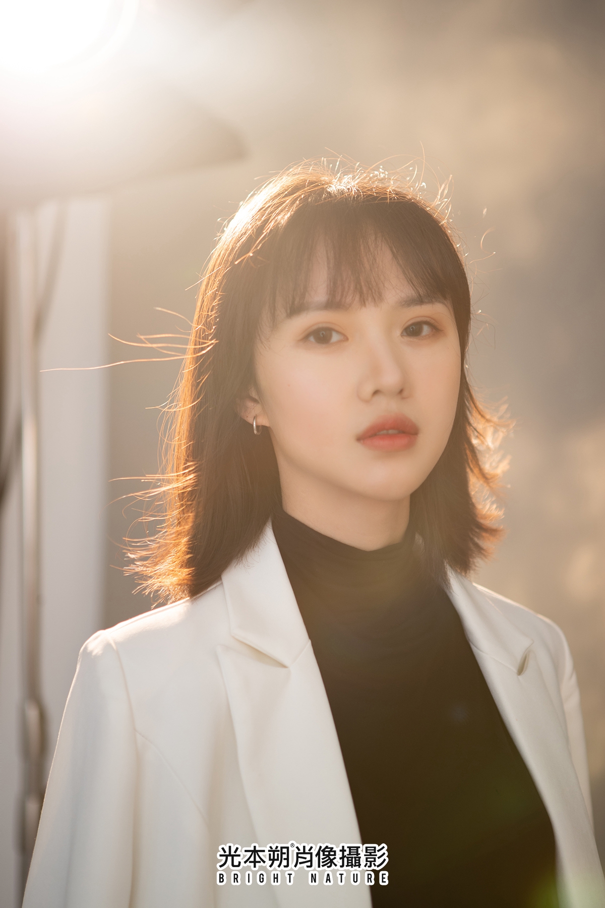 暖光肖像照|逆光中的柔美