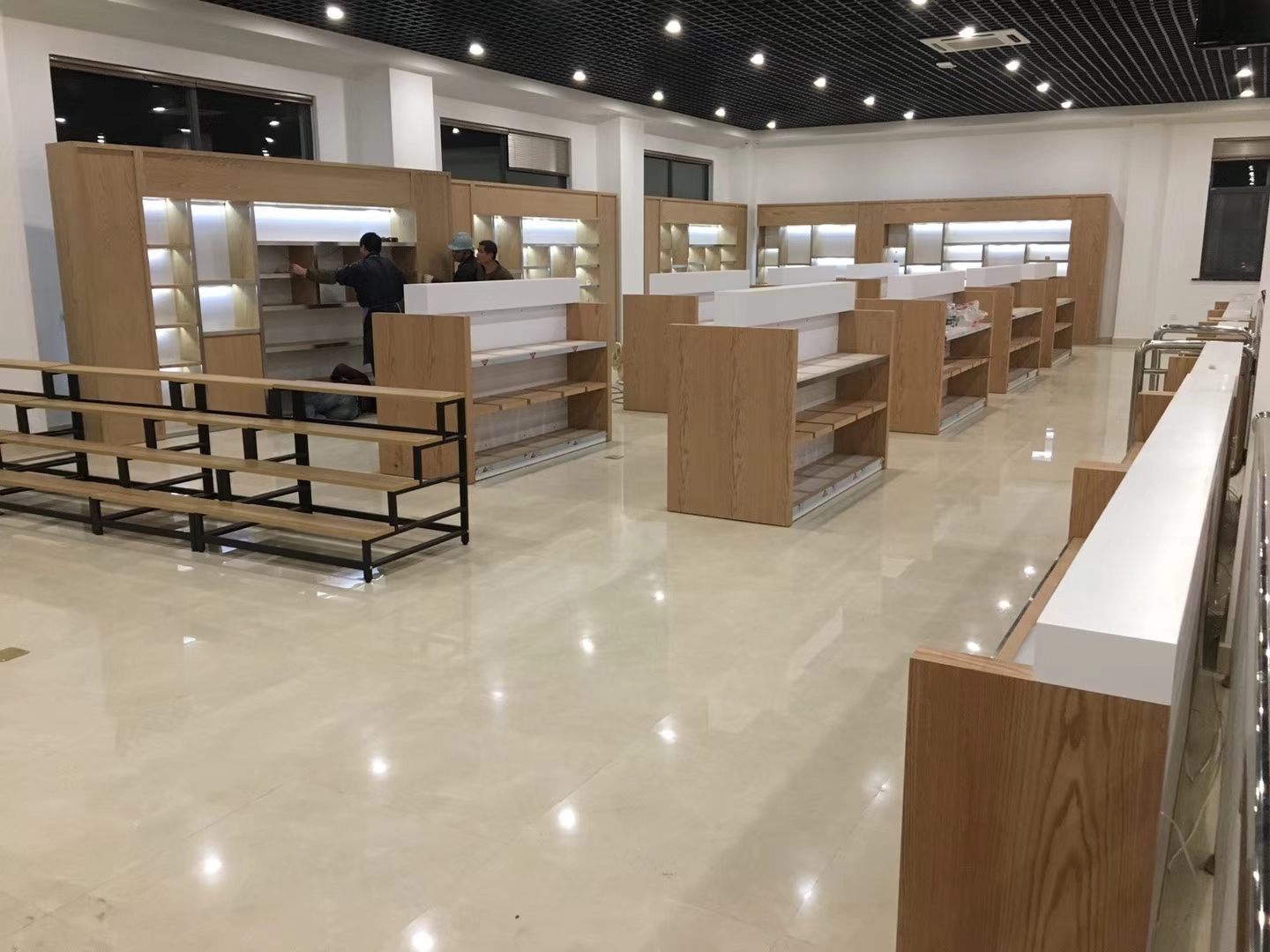 木制展柜有哪些?