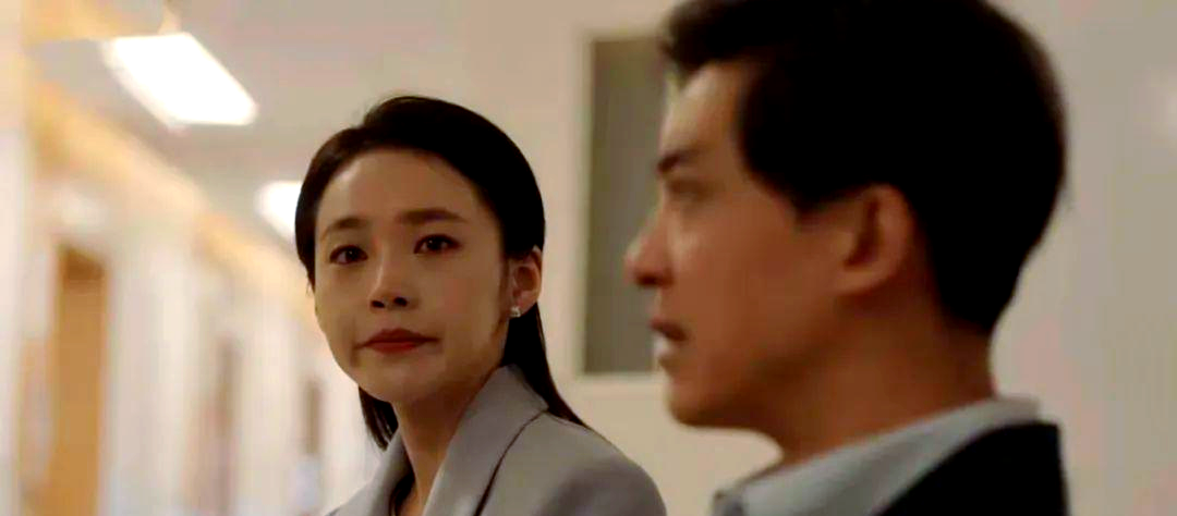 《乔家的儿女》:正午阳光制作的亲情与人生共鸣