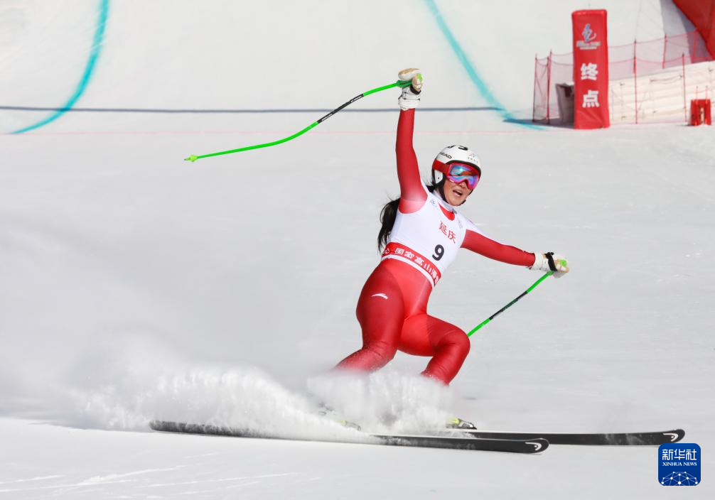 全冬会|高山滑雪——公开组女子滑降赛况