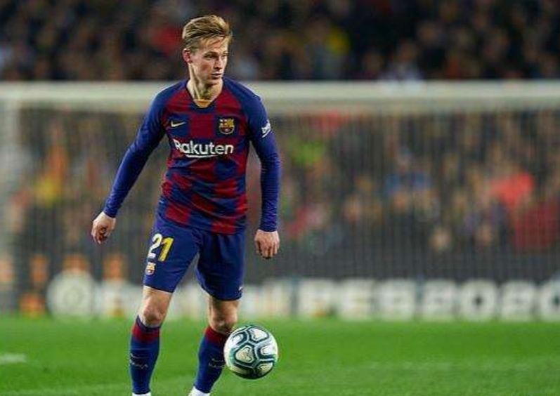 乐动体育资讯:弗兰基德容表示目前训练难度大,梅西是最佳球员