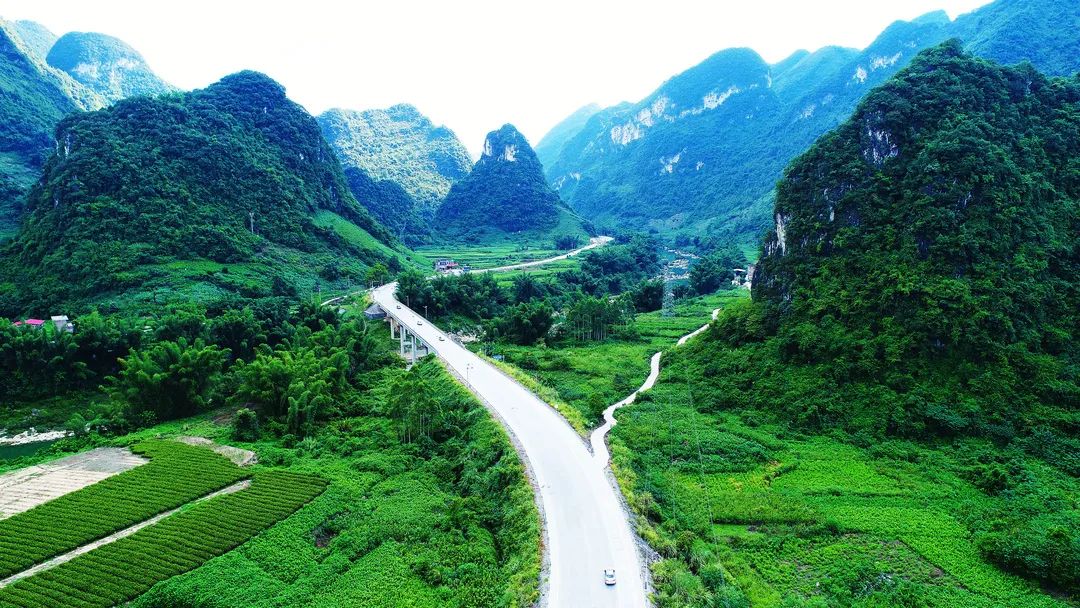 河池环江至河池东江二级公路通过竣工验收