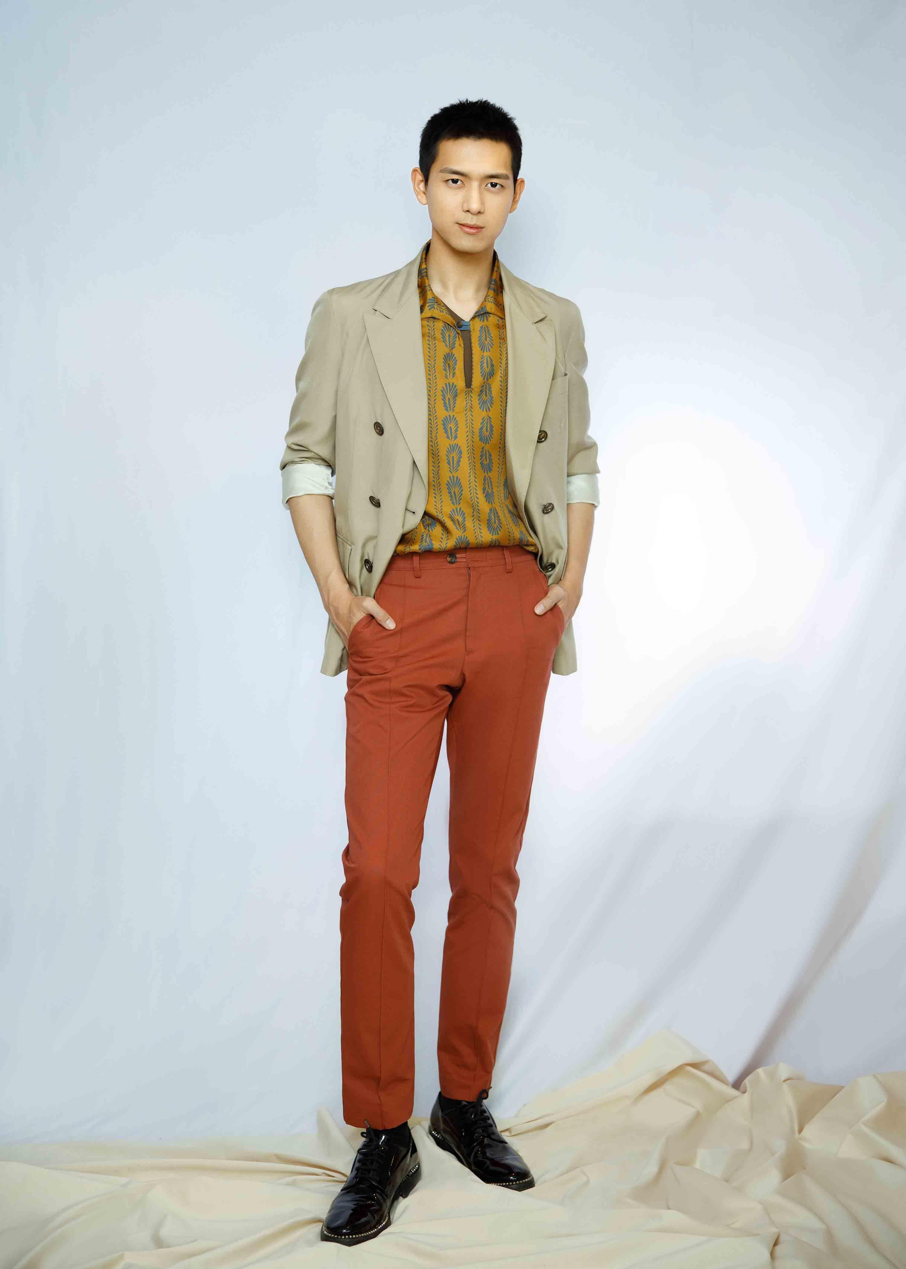 185大帅哥出圈,盘点娱乐圈最受欢迎的185男明星!谁让你更心动?