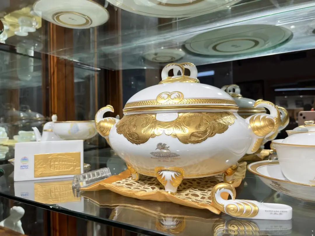 世界陶瓷界的"天花板"汉光瓷,就在奉贤!