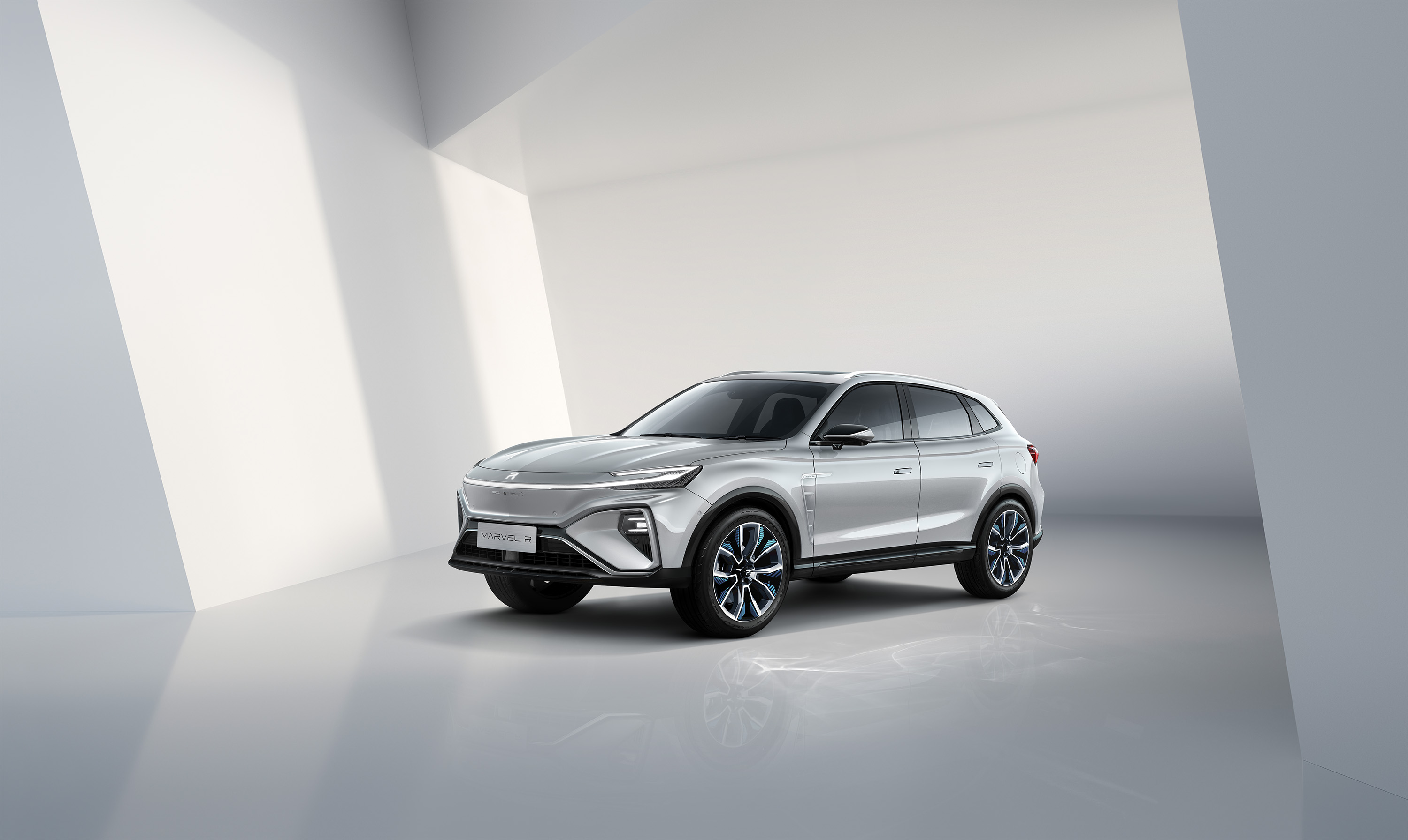 1-2月上汽集团销售24.6万辆,新能源车占比超35%