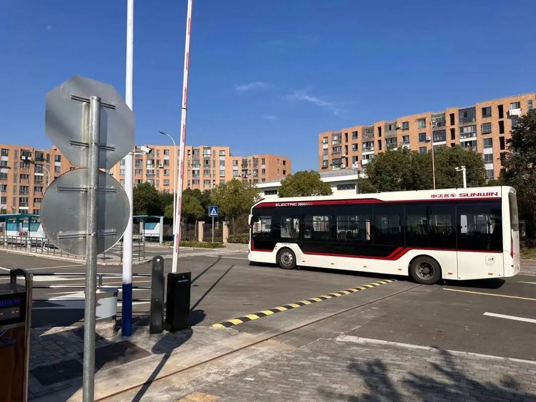 佘北大居综合公共交通枢纽启用,可接驳轨交9号线佘山站和松江新城站