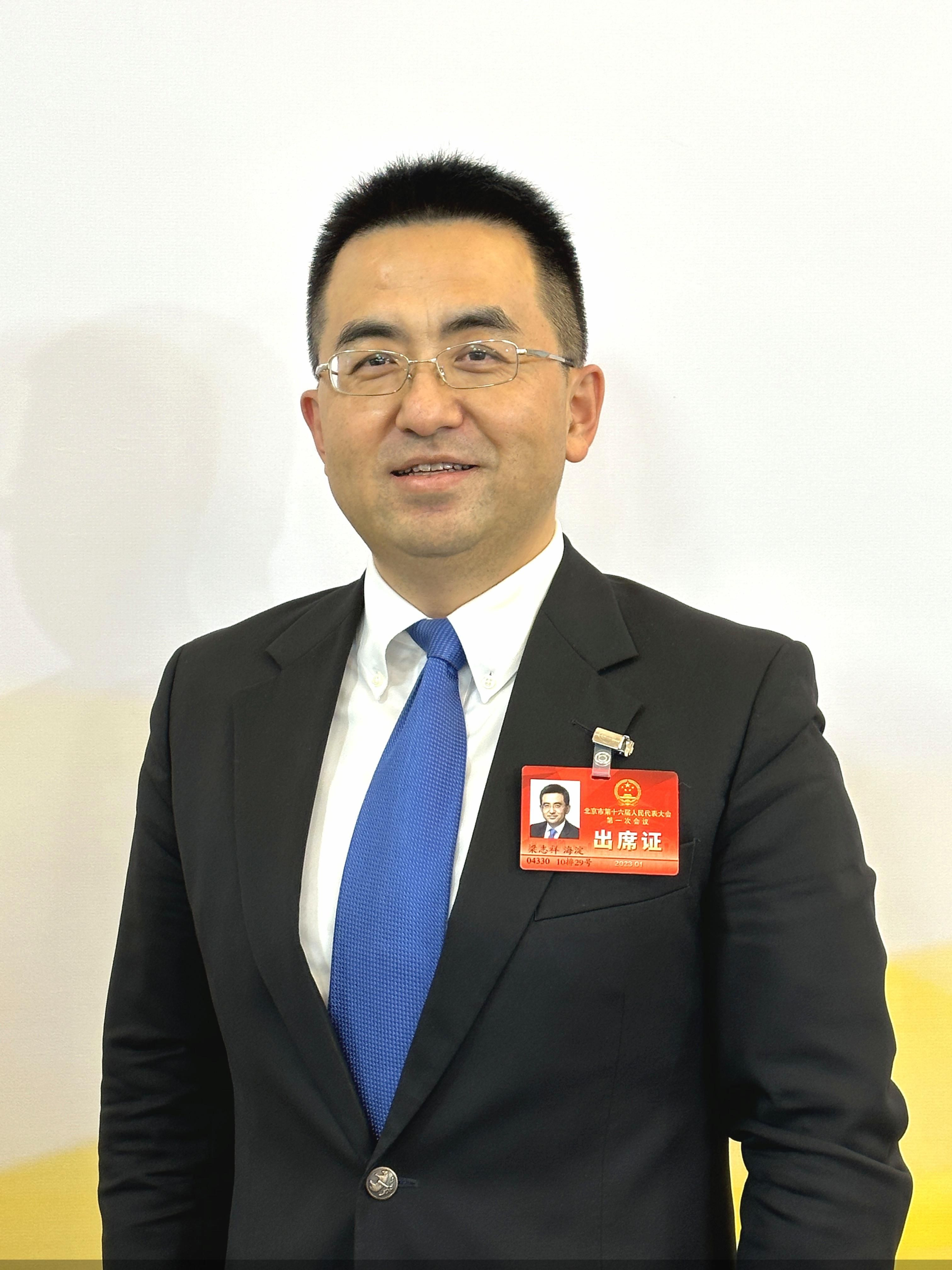 市人大代表,百度集团资深副总裁梁志祥建议:推进北京自动驾驶示范区扩