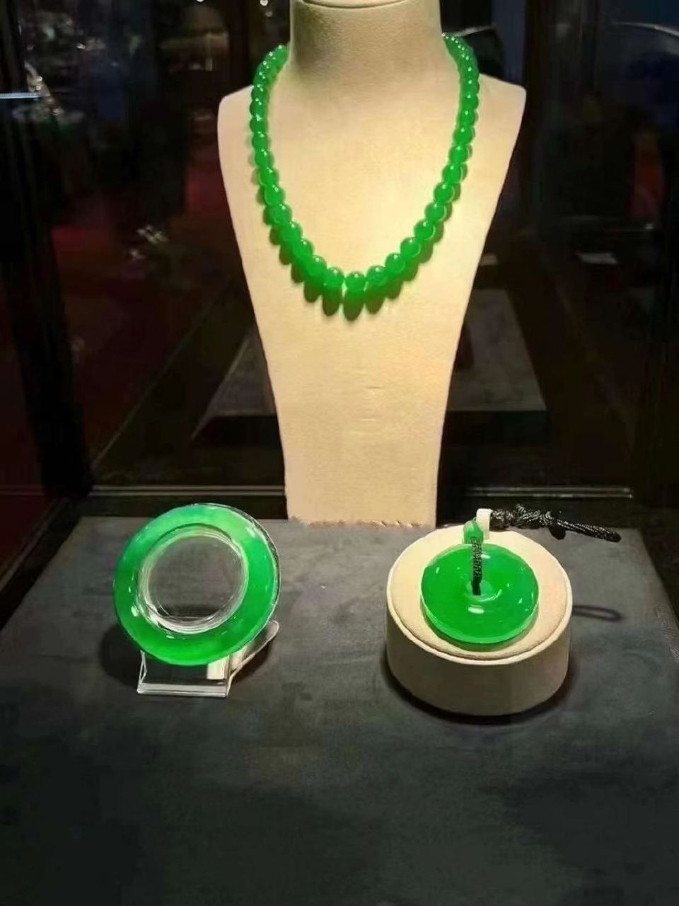 当之无愧的顶奢珠宝~ #翡翠##珠宝展