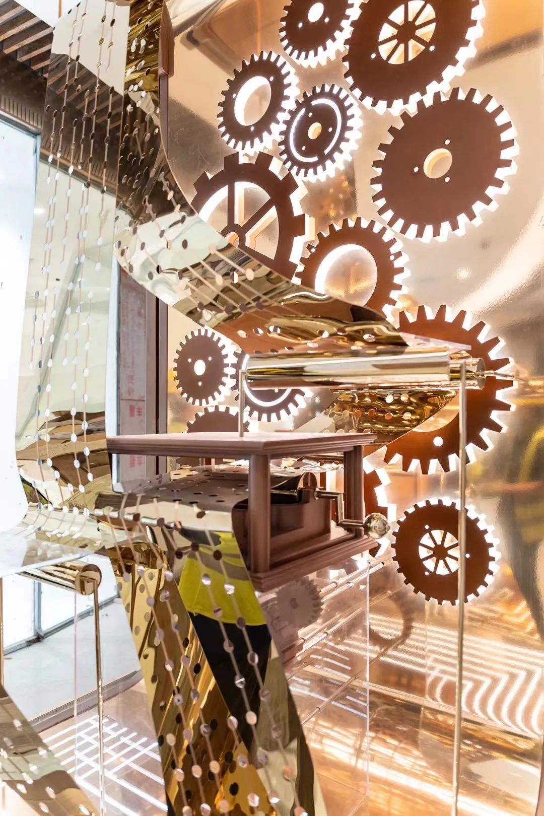 泛亚策展|赴武汉k11的艺术之约,徜徉音乐之境