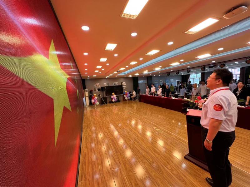 丰台区"十中家· 年华"校友返校活动现场温情涌动