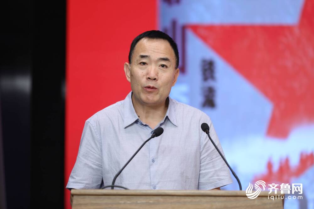著名作家铁流十四年"抢救性采访 长篇报告文学《靠山》今天首发