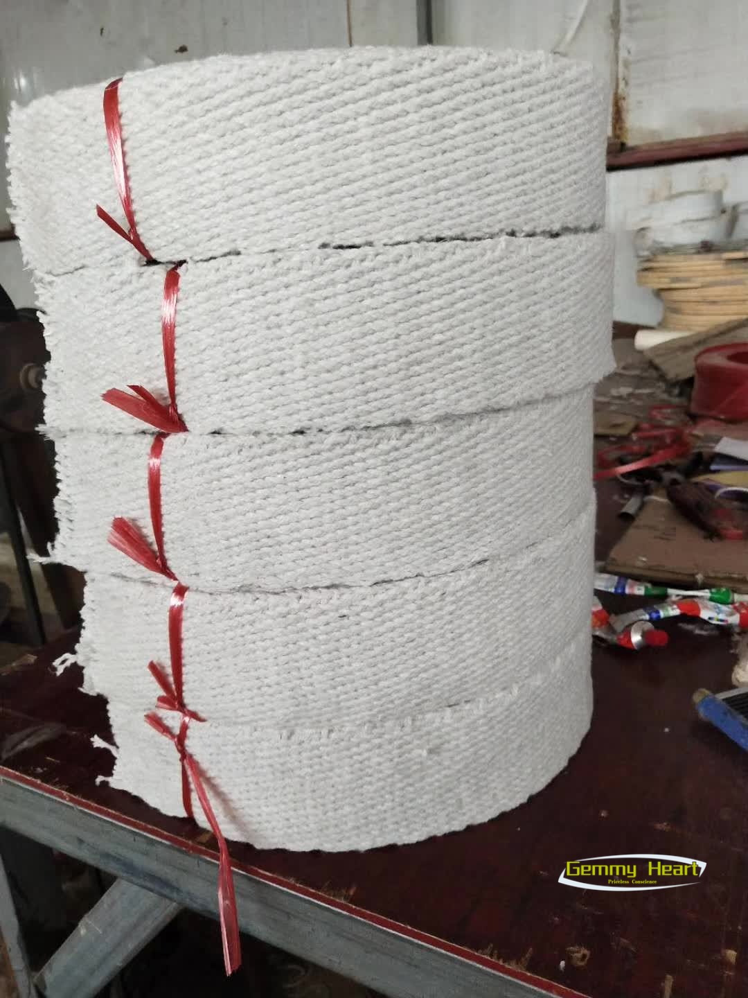 陶瓷纤维密封带内加不锈钢丝可包覆铝箔