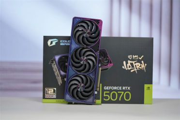 显卡界的嘻哈涂鸦！七彩虹iGame RTX 5070 Ultra OC评测：同价位颜值与散热双天花板