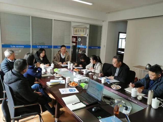 陈宜群律师主持第二期伯乐企业系列沙龙取得圆满成功