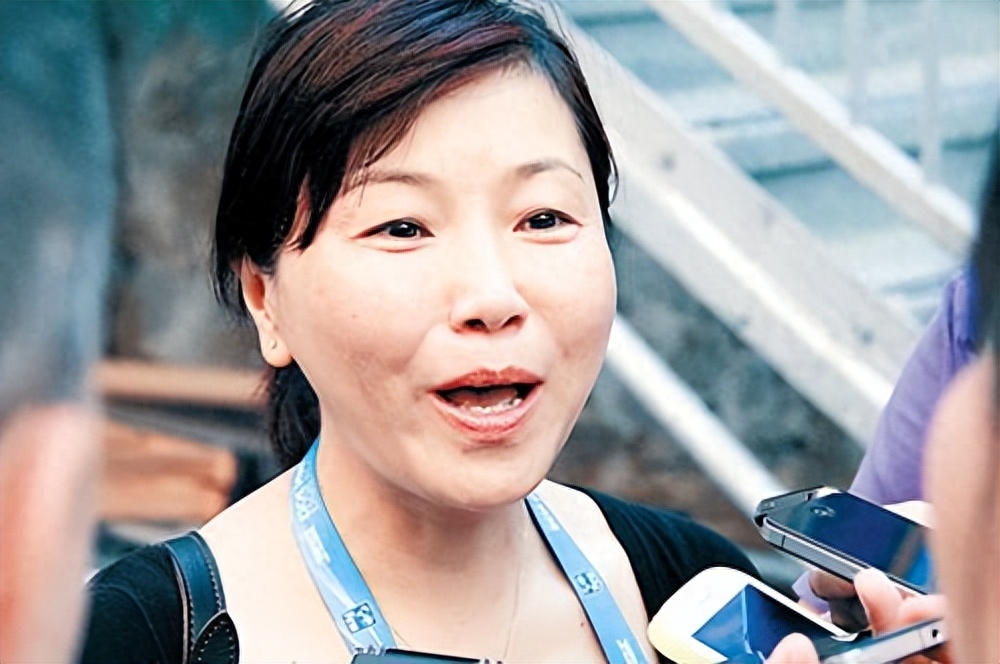 送郭晶晶上裁判席,开除田亮力捧全红婵,"铁娘子"周继红最近咋样