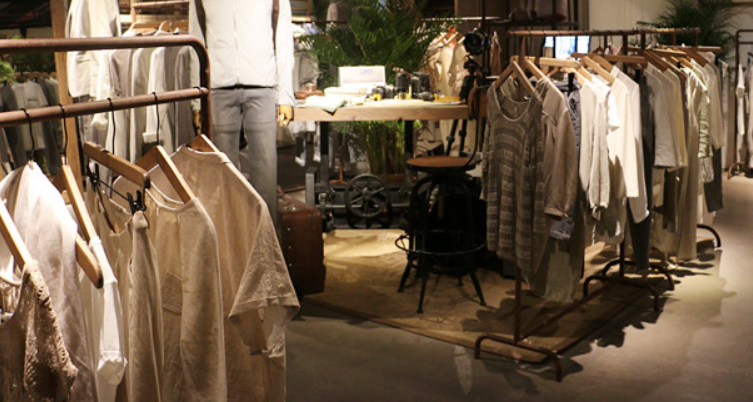 jaket是什么档次的牌子