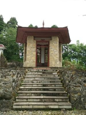 都知井冈黄洋界,其实桐木岭哨口毫不逊色,最关键原生态,还免费