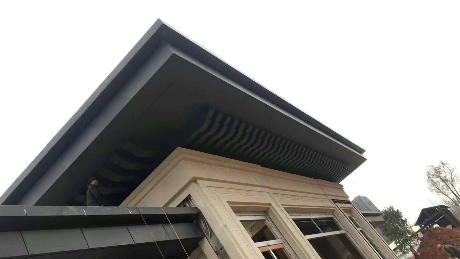 别墅屋檐铝单板定做厂家