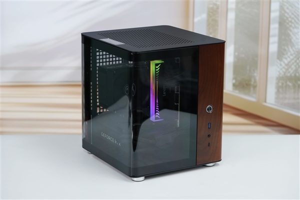 ITX性能小钢炮！七彩虹RTX 5070 Mini OC 12GB图赏
