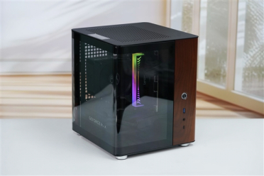ITX性能小钢炮！七彩虹RTX 5070 Mini OC 12GB图赏