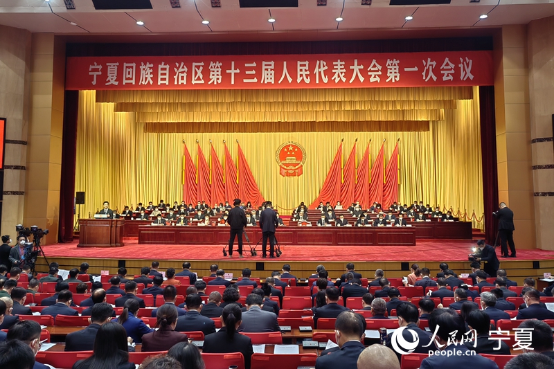 聚焦宁夏两会|宁夏:将贫困患者大病保险起付线由平均9000元降低到3000