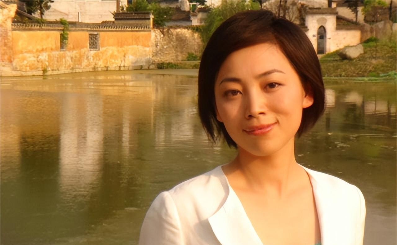 燃爆娱乐圈!劳春燕揭秘惊天内幕!