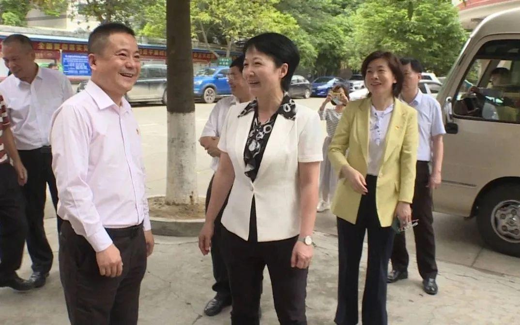 吴定调研阳东区创文巩卫工作