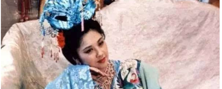 悄悄问圣僧女儿美不美是哪首歌?