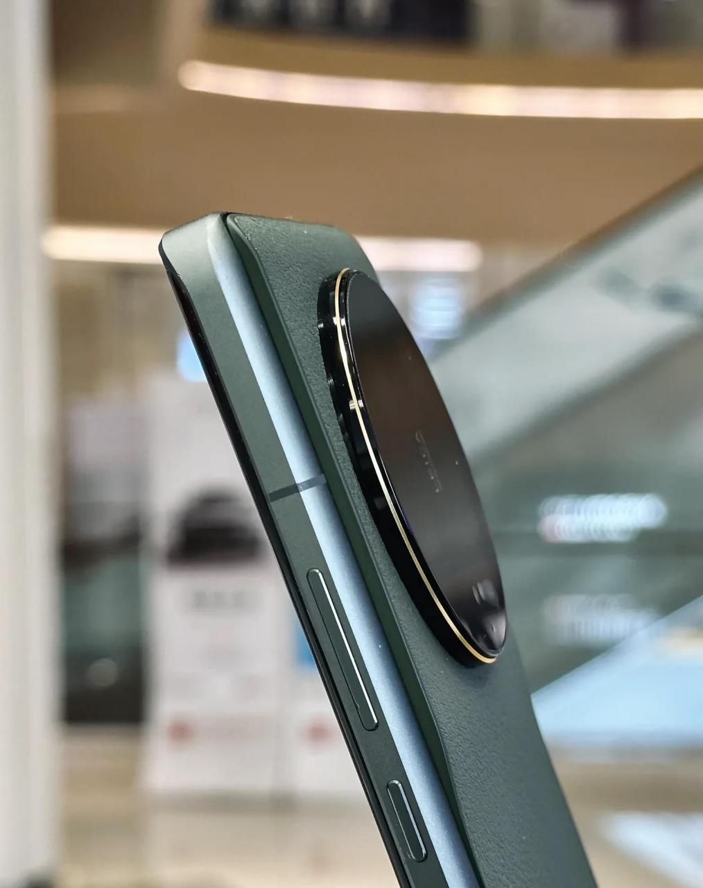 他说"保值"[吐舌]小米手机有保