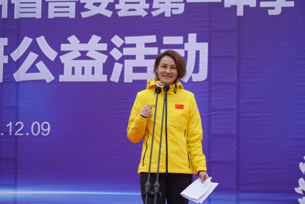 俞敏洪校长回访贵州普安一中 将捐赠100万元奖励优秀师生