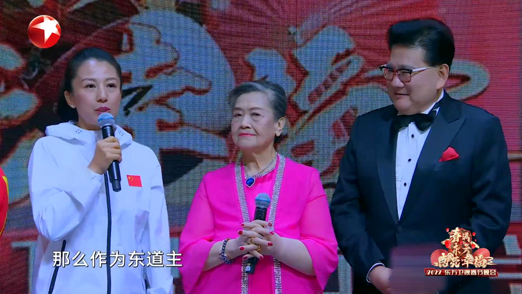 85岁著名歌唱家朱逢博现身,曾演唱许多经典电影歌曲,倩影最难忘