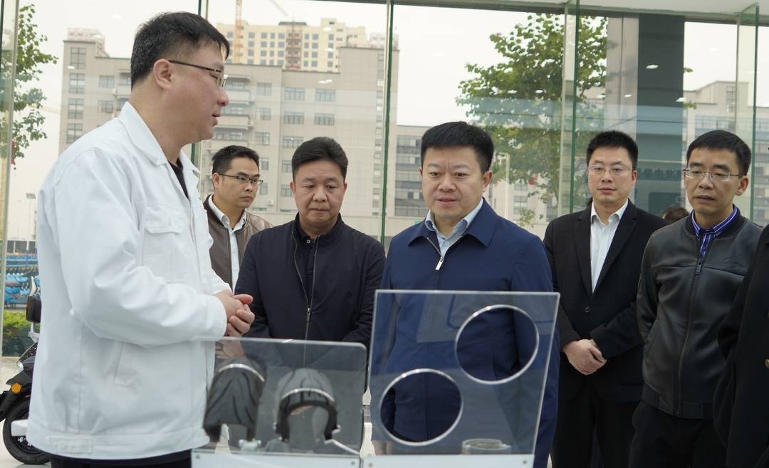 专访四川省内江市东兴区委书记康厚林:"甜蜜"产业留住年轻人 与城市