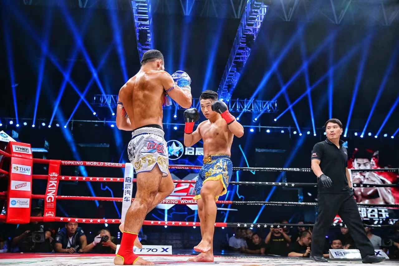 人物专题丨王者之心正在燃烧,"日照东方"郑召玉期待未来进军mma!