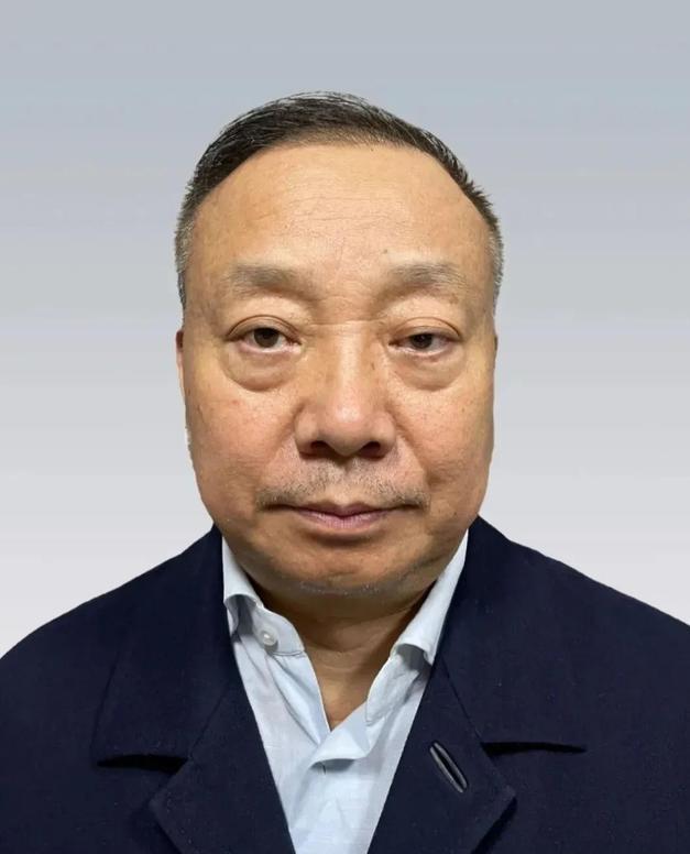 四月二十八日!江苏副局长唐宪中私通与人私通!