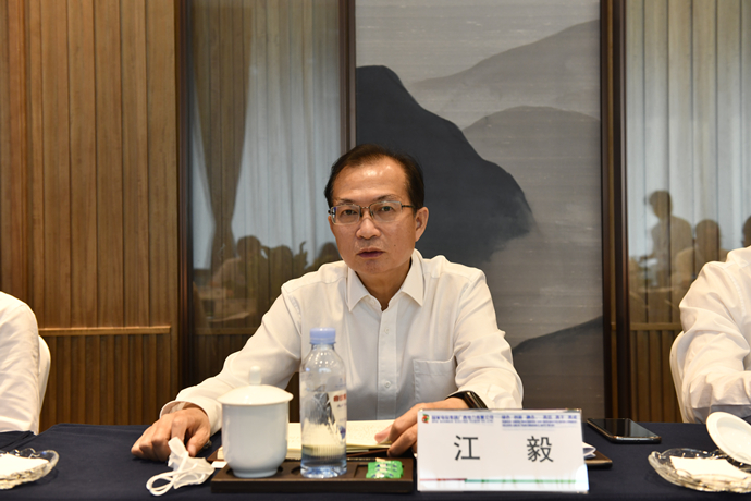 中国华能,中国华电,董事长同日调整